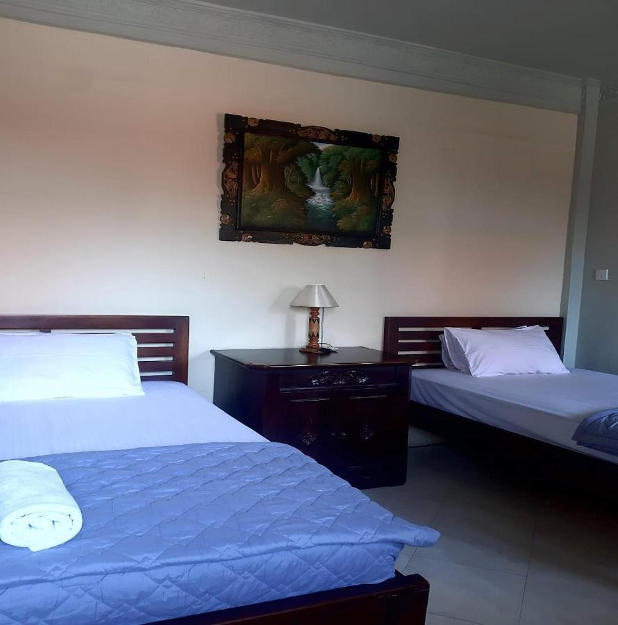 The Reinhold Guesthouse Bali Kerobokan Extérieur photo