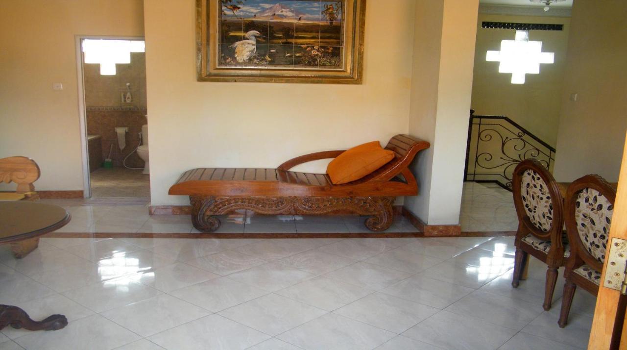 The Reinhold Guesthouse Bali Kerobokan Extérieur photo