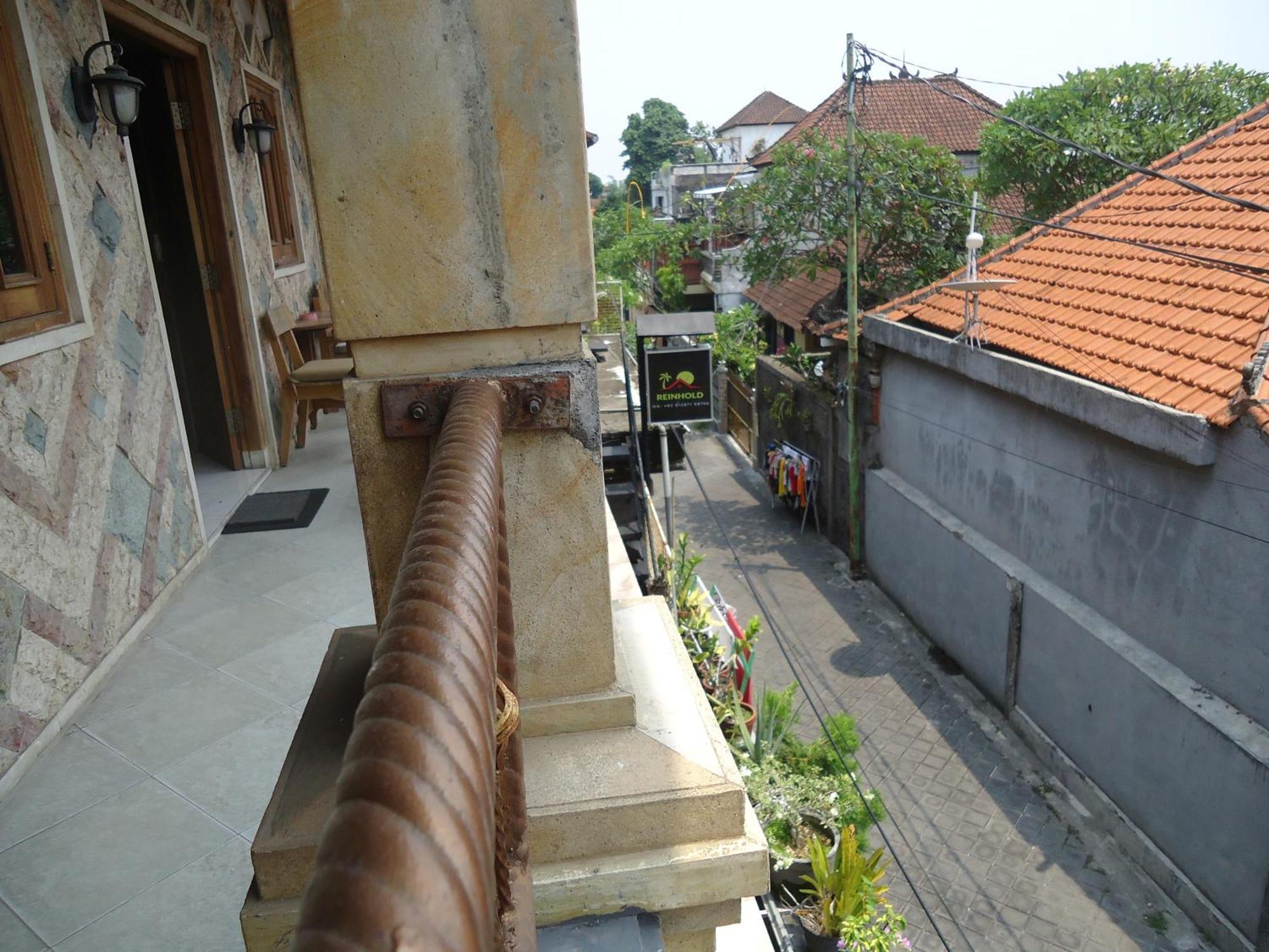 The Reinhold Guesthouse Bali Kerobokan Extérieur photo