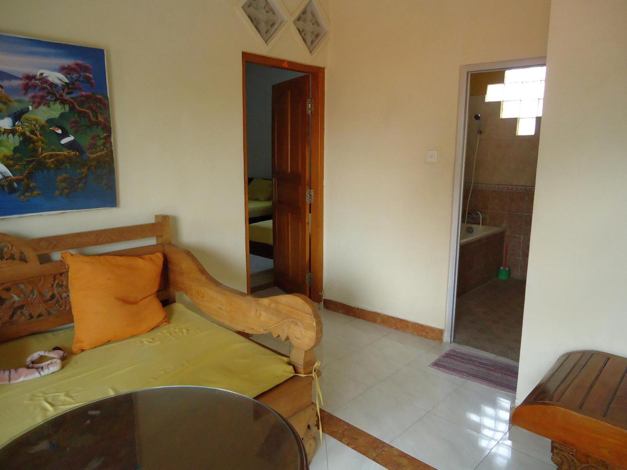 The Reinhold Guesthouse Bali Kerobokan Extérieur photo